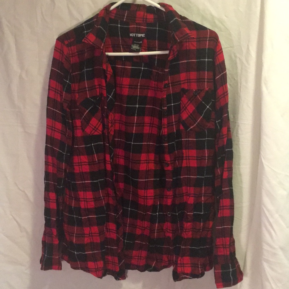 Hot Topic Long Sleeve Flannel